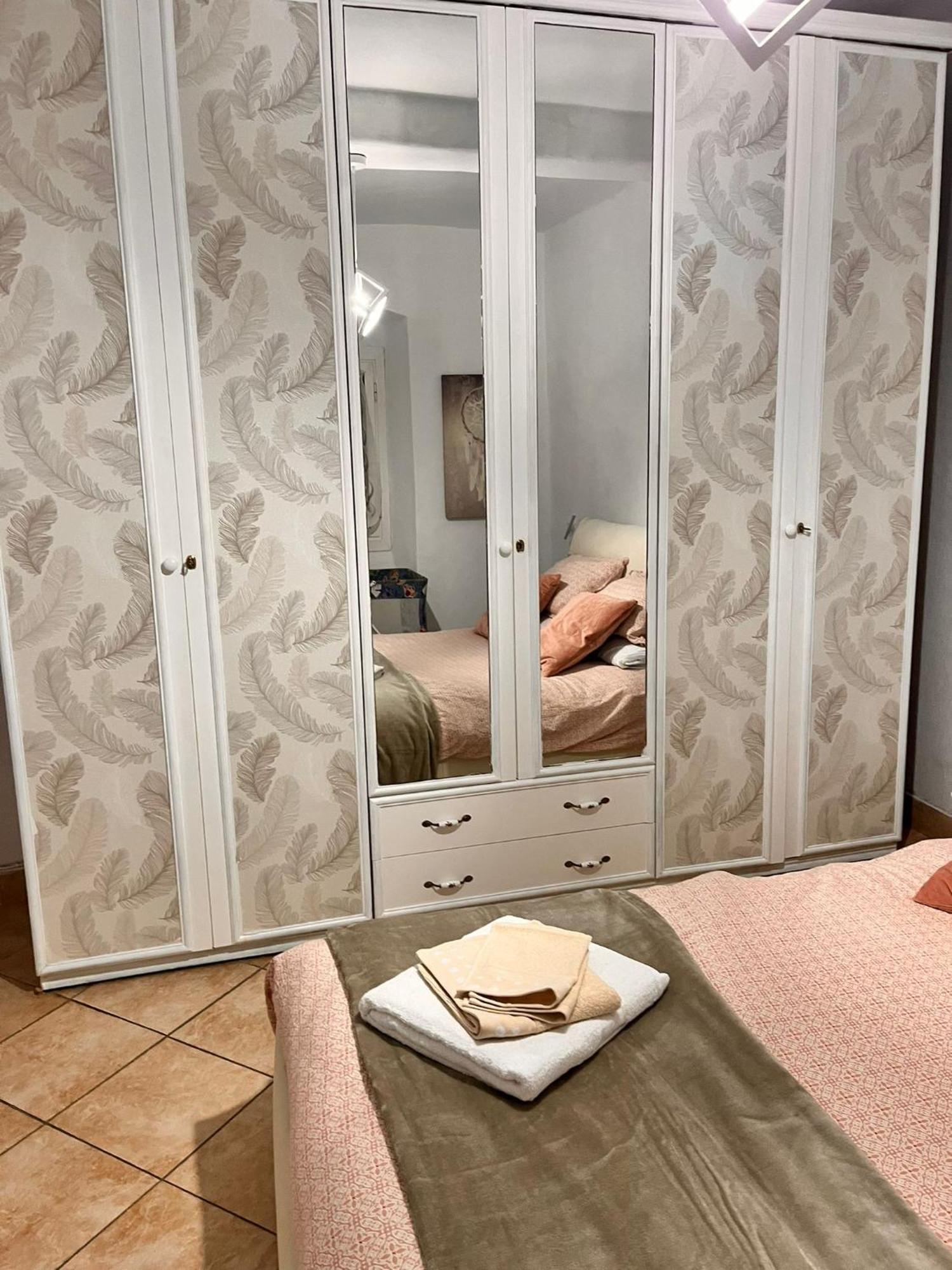 Seal Home Генуя Экстерьер фото